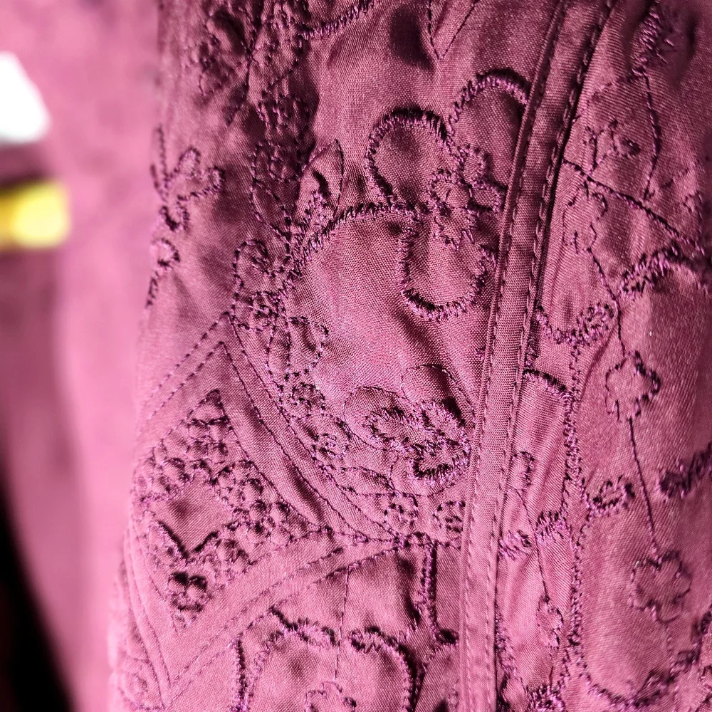 Alfred Dunner 10P Lightweight Quilted Maroon Jacket - Picture 3 of 6